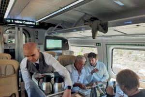 Un viaje simulado en tren desde Castellón: llega el AVE S-106