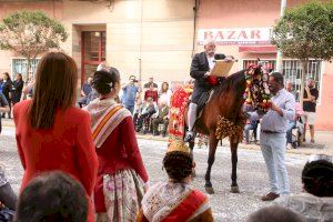 Almassora se viste de fiesta: un colorido Pregón anuncia las fiestas de Santa Quitèria