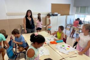 Llega la nueva edición de la Escuela de Verano en Catarroja en honor a Vicent Andrés Estellés