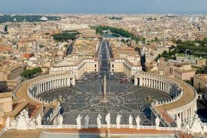 La alcaldesa participa en la cumbre sobre el cambio climático organizada por el Papa Francisco en el Vaticano