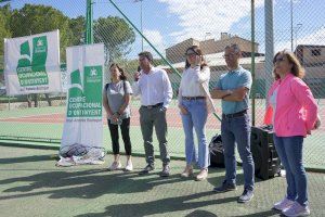 Ontinyent acull una trobada dels centres valencians participants al projecte “Més que Tennis” de la Fundació Rafa Nadal