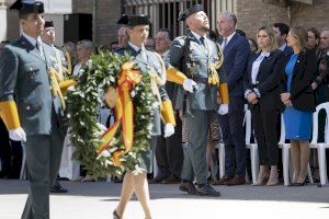 Marta Barrachina ensalza “la vocación y entrega” de la Guardia Civil en el 180º aniversario de su fundación