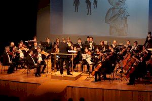 L'orquestra de la Lira Saguntina interpreta el seu tradicional concert de primavera