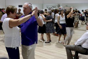 El PSOE de Torrent acusa a Folgado de mentir: "Prometió que los mayores bailarían en el CEAM cuando ella fuera alcaldesa"