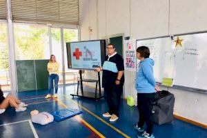 L'Ajuntament d'Alcalà-Alcossebre forma a l'alumnat de l'IES Serra d’Irta en primers auxilis