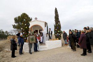 Tradició, música i 'comboi' a les festes de Sant Antoni de La Basseta de Vilafamés