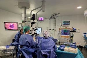 L’Hospital d’Alcoi du a terme amb èxit la primera intervenció de trasplantament de còrnia