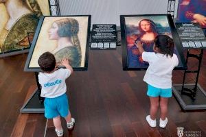Continua el éxito de visitas en la exposición de Leonardo en Torrent