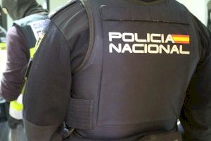 La Policía Nacional detiene a un varón por múltiples robos con fuerza en establecimientos comerciales y de restauración