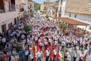 Olocau llena sus calles de música con el Encuentro de Bandas del Camp de Túria 2024