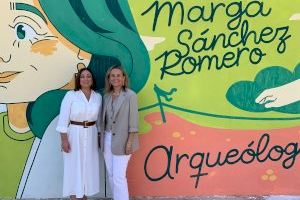 València homenajea a la arqueóloga Marga Sánchez Romero con un nuevo mural del proyecto ‘Dones de Ciència’