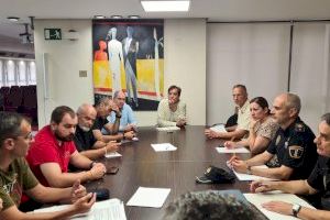 Alzira trabaja en la prevención de incendios forestales con las urbanizaciones y los agentes implicados