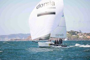 El equipo “Dorsia” de vela, en el que participa la campellera María Peñarrubia, se proclama en A Coruña campeón de España