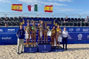 Las playas de San Juan y Muchavista de Alicante acogen torneos masculino y femenino del mejor voley de Europa