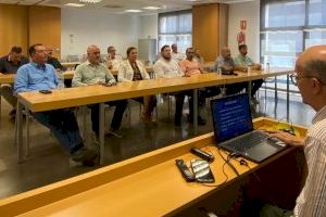 Alumnos del programa de dirección de parques empresariales visitan la EGM Fuente del Jarro y el centro de Ecoinnovación de Mercadona