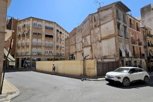 Las obras del Cantó de Colometa y plaza de la iglesia de Xixona, a la espera de que la Generalitat realice el trámite necesario