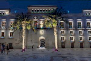 La nueva iluminación de Plaza de Baix realzará el Ayuntamiento de Elche, el arco y Calendura y Calendureta