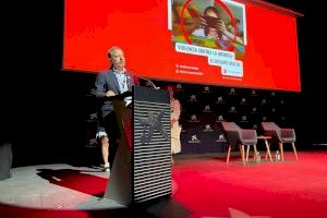 Save the Children forma en Valencia a más de 400 profesionales en la protección a la infancia frente a la violencia en el ámbito digital