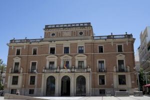 La Diputación de Castellón arranca los proyectos de mejora de los cuarteles de la Guardia Civil de Peñíscola, Cabanes y Vilafamés