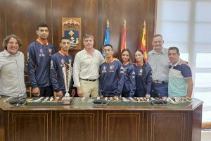 El Alcalde Marcos Zaragoza recepciona los deportistas campeones de España y de Europa de taekwondo y del mundo en kickboxing