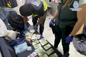 Ucranianos que huyeron de la guerra hasta Alicante, víctimas de una red criminal que les robaba los vehículos y les extorsionaba