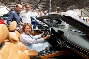 Begoña Carrasco visita XXII Feria Provincial del Automóvil “MotorOcasión” 2024