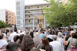 La Virgen de los Desamparados visita la parroquia Patriarca San José de Valencia y su colegio diocesano