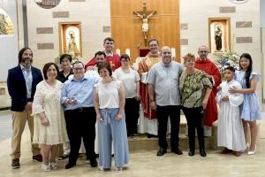 Cinco personas con discapacidad y cuatro adultos reciben la Confirmación en la parroquia San José Obrero de Silla