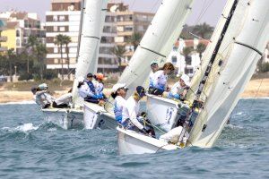 Campeones de la IX Regata Optica Chantal: Fenicio-1, Polilloncito y Libero Dos