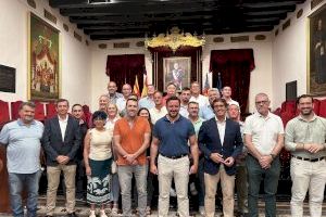 Una veintena de funcionarios toman posesión en el Ayuntamiento de Elche