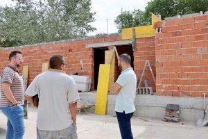 L'Alcora avança les obres de construcció de lavabos i un magatzem a Araia