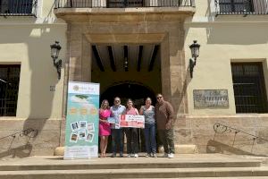 El Ayuntamiento de Paterna entrega el premio del viaje a Eurodisney por la última campaña de Comercio en la ciudad