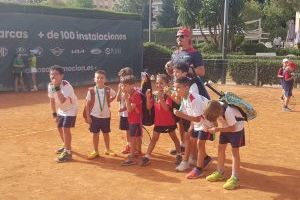 Fiesta de Clausura del Circuito de Minitenis El Corte Inglés, en el Club de Tenis Valencia