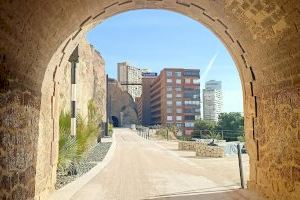 Abre al público la nueva Vía Verde de la Cantera de Alicante para “recuperar el patrimonio ferroviario y ambiental de la ciudad”