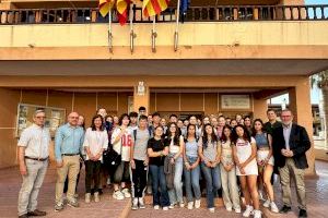 Alumnos y profesores de Alemania pasan unos días en El Campello a través de un convenio de intercambio con el colegio Salesianos