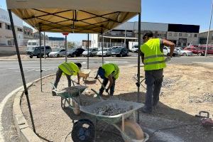 Los talleres de empleo T’Avalem Elche I se centran en la mejora del entorno del Polígono de Carrús