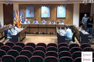 Tensión política en Burriana: El pleno reprueba al anterior Gobierno por Sant Gregori y los socialistas se levantan