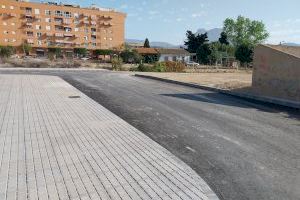 Finalizan las obras de construcción de la rotonda de la avenida Presidente Adolfo Suárez