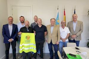 José Luis Aguirre recibe a la Plataforma Ciudadana por la Defensa del Sector Primario en la comarca de Utiel-Requena