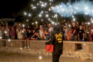 Coca tradicional, correfocs i revetla: Oropesa honra a Sant Pere