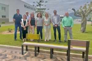 Salomé Pradas visita la fábrica de la empresa Natucer en Onda