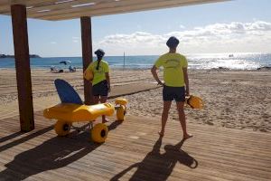 La Concejalía de Costas inicia la temporada de verano con refuerzo en el Servicio de Salvamento y Socorrismo en las playas de Orihuela