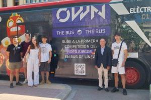 Arranca OWN the Bus, el primer campionat mundial de videojocs en transport públic, a bord dels autobusos d'EMT València