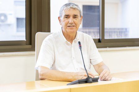 Més de set mesos d’espera per a la de-pendència per la desídia del  govern del PSOE de Paiporta