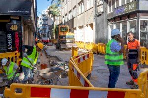 Benidorm completa la primera fase de las obras de renovación de agua potable y alcantarillado en la calle Pérez Martorell