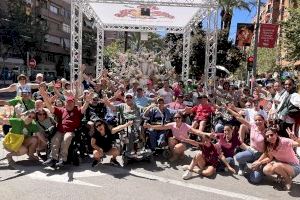 COCEMFE Alicante fomenta la inclusión y el turismo accesible en les Fogueres de Sant Joan