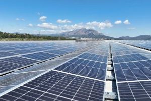 Mercadona inaugura su mayor planta fotovoltaica y alcanza los 100 MW de energía renovable en toda la cadena