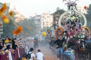 Gran Fira: València convida a participar en les més de 250 activitats a través d'una cartelleria plena d'emocions