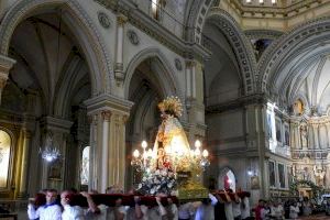 La imagen peregrina de la Virgen de los Desamparados visita Moixent