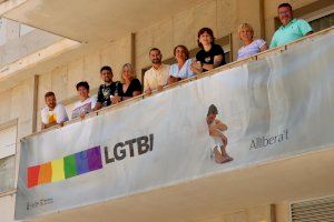 L’Alcora reivindica que las personas LGTBI+ puedan vivir con plena libertad en todos los ámbitos y sin esconderse